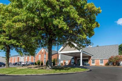 Quality Inn Morgantown - image 12