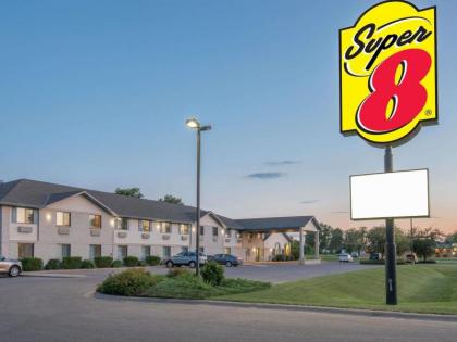 Super 8 by Wyndham Morris - image 1