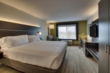 Holiday Inn Express Hotel & Suites Morris an IHG Hotel - image 10