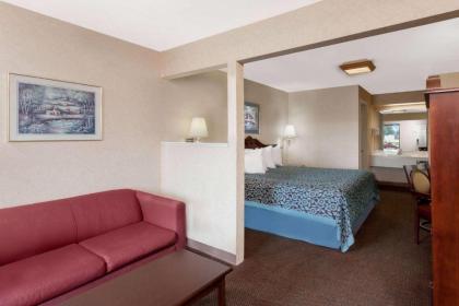 Days Inn by Wyndham Morristown - image 14