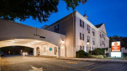 Best Western PLUS Morristown Inn - image 10