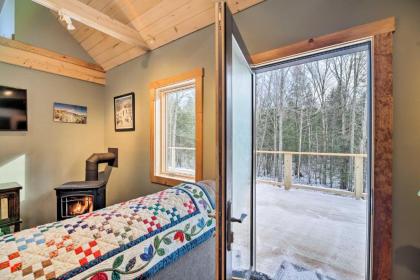 Newly Built Cabin with Hot Tub - 16 Mi to Stowe Mtn! - image 10