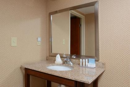 Hampton Inn Raleigh/Durham Airport - image 10