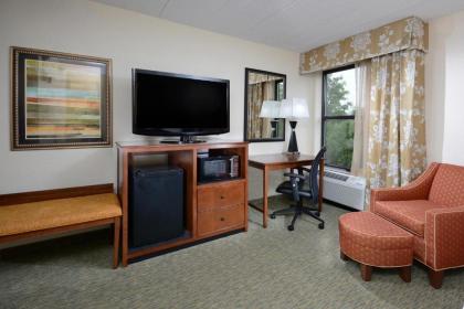 Hampton Inn Raleigh/Durham Airport - image 12