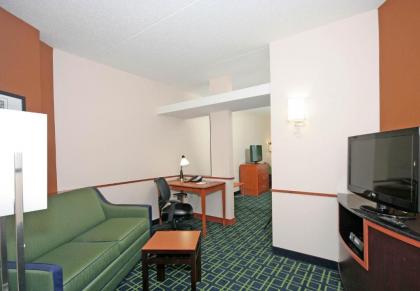 Fairfield Inn & Suites Raleigh-Durham Airport/Brier Creek - image 10