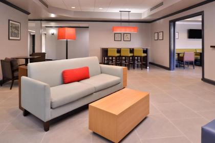 Country Inn & Suites by Radisson Raleigh-Durham Airport NC - image 9