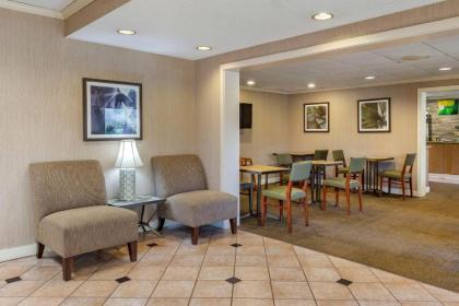 Quality Inn & Suites Raleigh Durham Airport - image 6