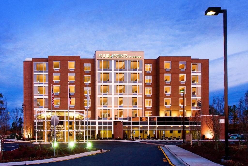 Four Points by Sheraton - Raleigh-Durham Airport - image 5