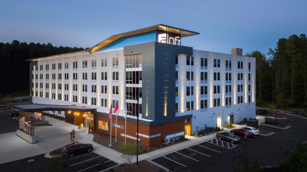 Aloft Raleigh Durham Airport Brier Creek - main image