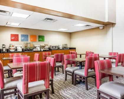 Comfort Suites Morrow- Atlanta South - image 15