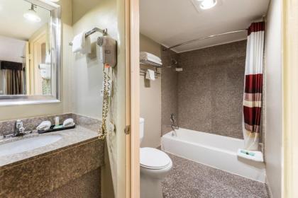 Red Roof Inn Morton Grove - image 18