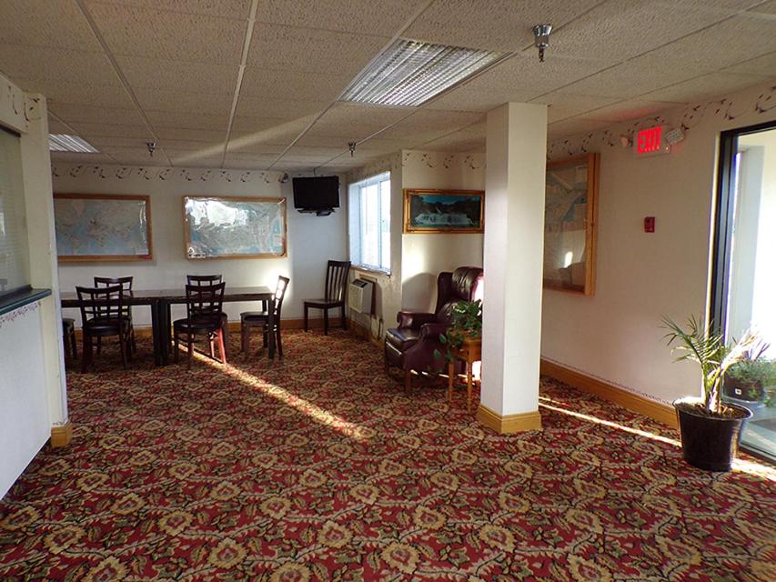 Morton Inn - image 3