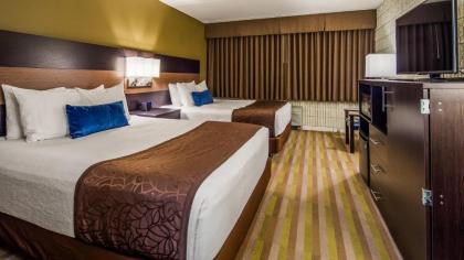 Best Western Plus University Inn - image 9