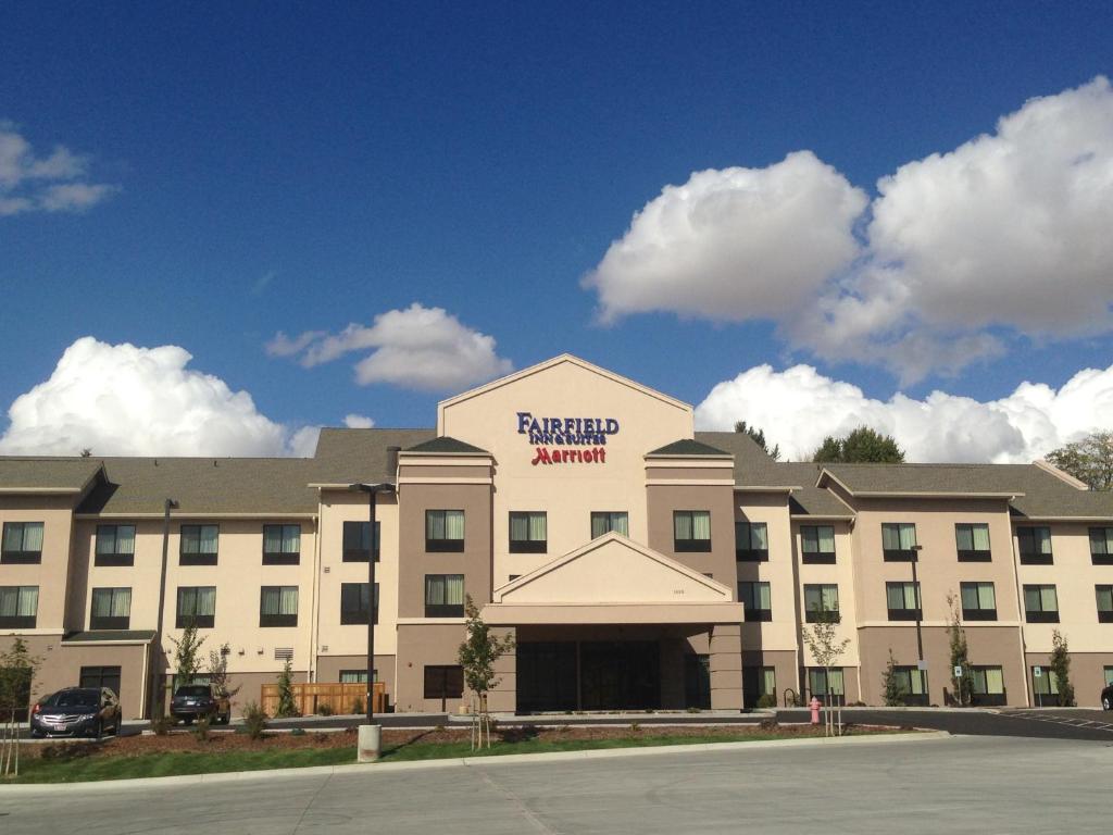 Fairfield Inn & Suites Moscow - main image