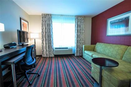 Fairfield Inn & Suites Moscow - image 9