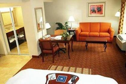 Hampton Inn Moss Point - image 10