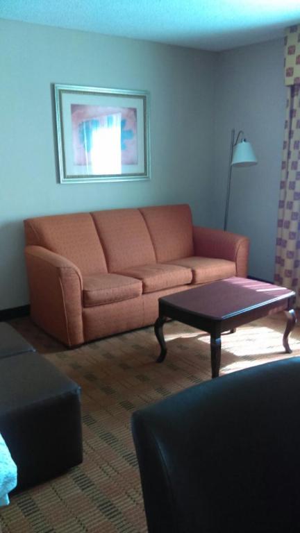 Hampton Inn Moss Point - image 3