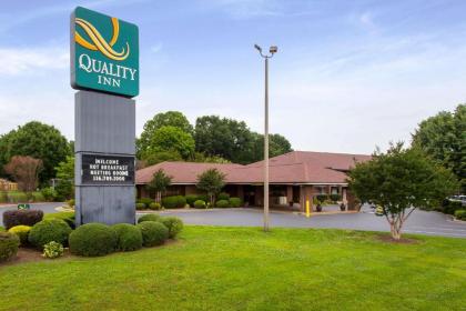 Quality Inn mount Airy mayberry mount Airy North Carolina