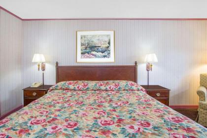 Knights Inn Mount Airy - image 15