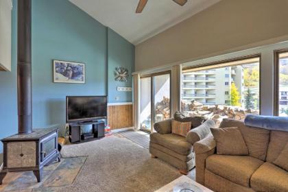 Cozy Condo with Porch Walk to Crested Butte Ski Lift - image 8