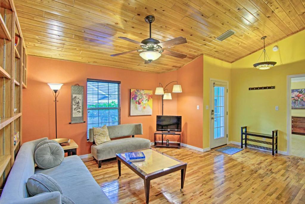 Mount Dora Townhome in Historical District! - image 2