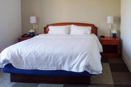 Comfort Inn & Suites Mt. Holly - Westampton - image 2