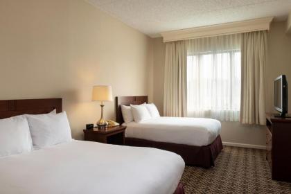 DoubleTree Suites by Hilton Mount Laurel - image 13