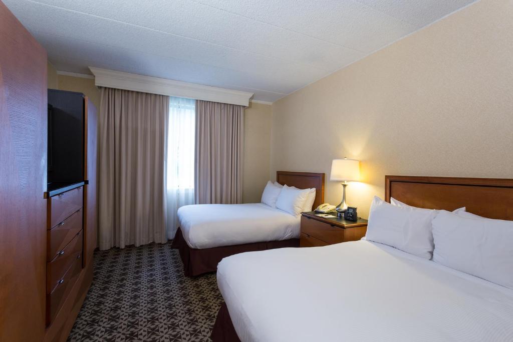 DoubleTree Suites by Hilton Mount Laurel - image 2