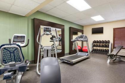 Hampton Inn Philadelphia/Mt. Laurel - image 11