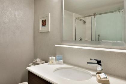 Hampton Inn Philadelphia/Mt. Laurel - image 9