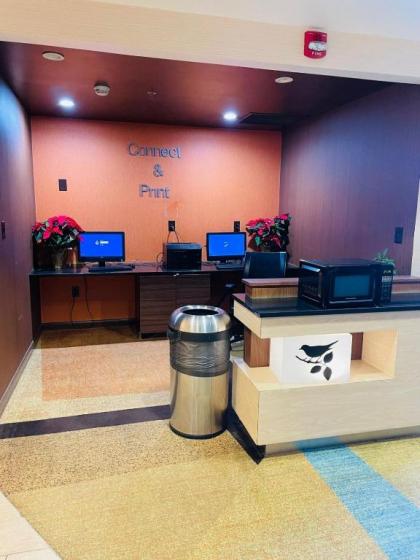 Fairfield Inn and Suites Mt. Laurel - image 5