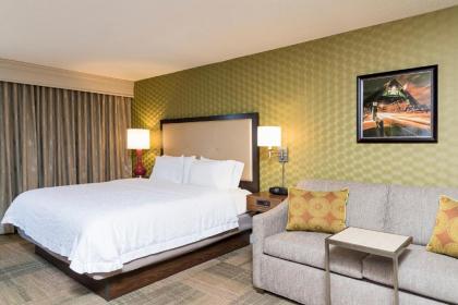 Hampton Inn Mount Pleasant - image 14