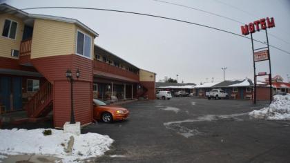 Chippewa Motel Mount Pleasant - image 6