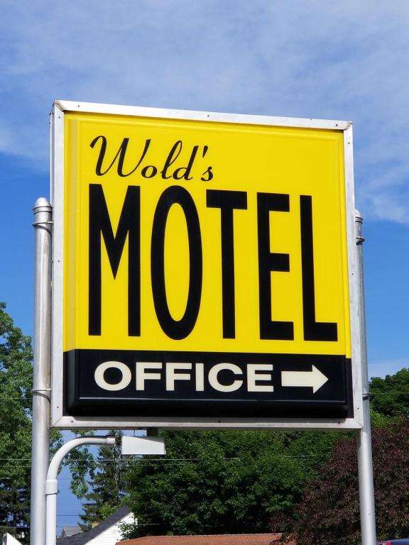 Wolds Motel - Mt. Pleasant - image 2