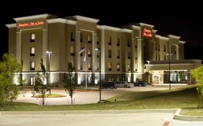 Hampton Inn & Suites Mount Pleasant - image 15