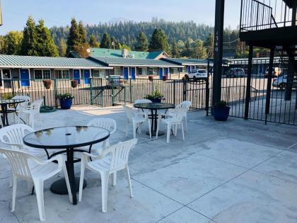 A1 Choice Inn mount Shasta California