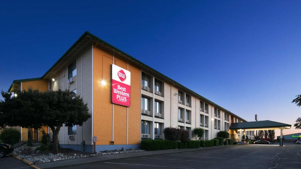 Best Western Plus Skagit Valley Inn and Convention Center - main image