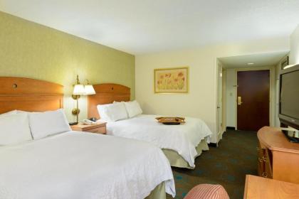 Hampton Inn Mt. Vernon - image 5