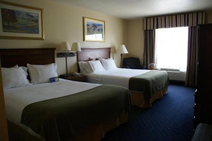 Holiday Inn Express Hotels & Suites Mountain Home an IHG Hotel - image 6