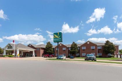 Quality Inn & Suites Mountain Home North - image 12