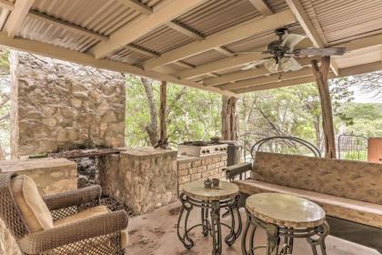 Kerrville Area Home with Outdoor Entertainment Space - image 13