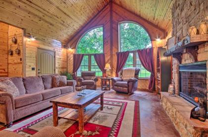 Spacious Family Home with Fire Pit on Norfork Lake! - image 8