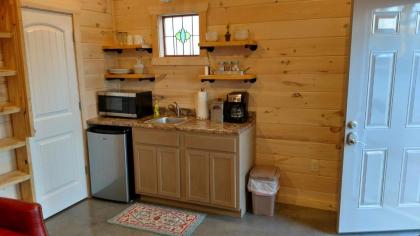 Knotty Squirrel Cabins - image 12