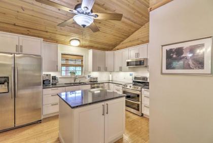 Creekside Hideaway Home with Fire Pit and Creek Access! - image 6