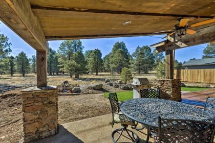 Home with Jacuzzi and Fire Pit 10 Mi to NAU and Flagstaff - image 6