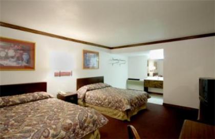 Executive Inn Muldrow - image 12