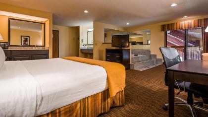 Best Western Muncie - image 14