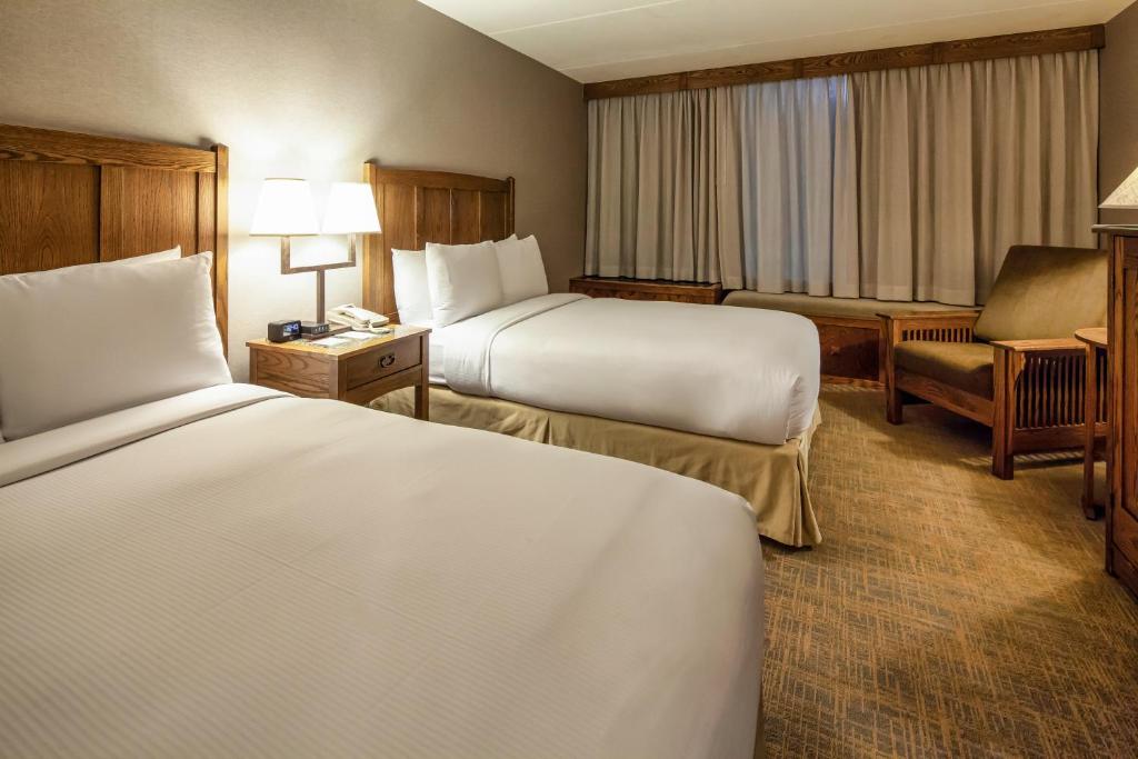 DoubleTree by Hilton Libertyville-Mundelein - image 2