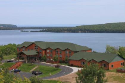 Hotel in munising Michigan