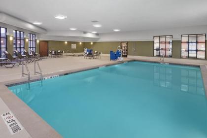 Hampton Inn & Suites Munster - image 3